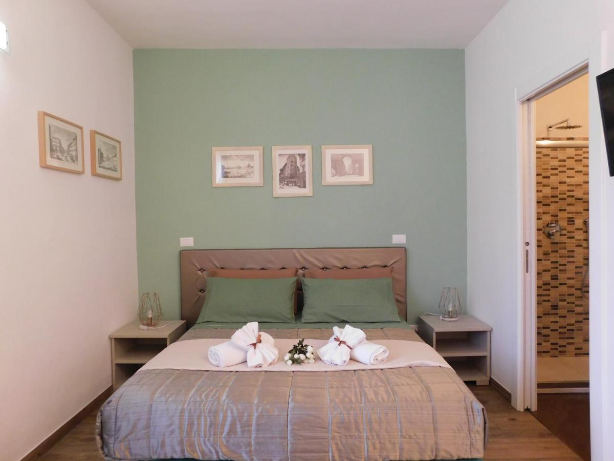 Porta Santa Croce Hotel Firenze Bagian luar foto