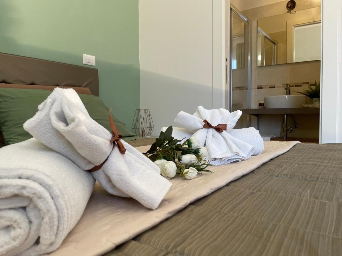 Porta Santa Croce Hotel Firenze Bagian luar foto