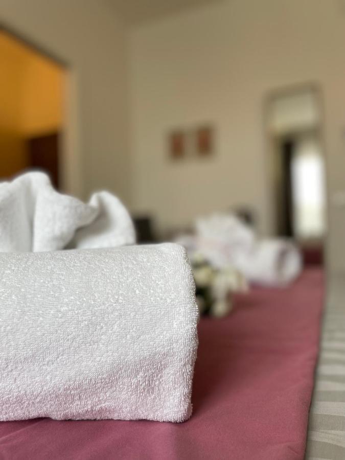 Porta Santa Croce Hotel Firenze Bagian luar foto