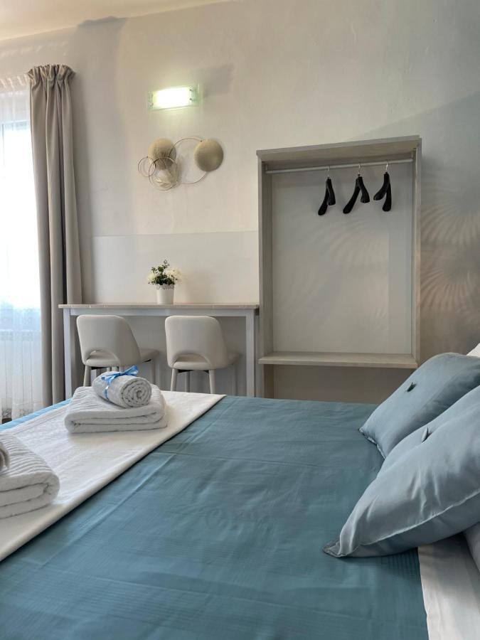 Porta Santa Croce Hotel Firenze Bagian luar foto